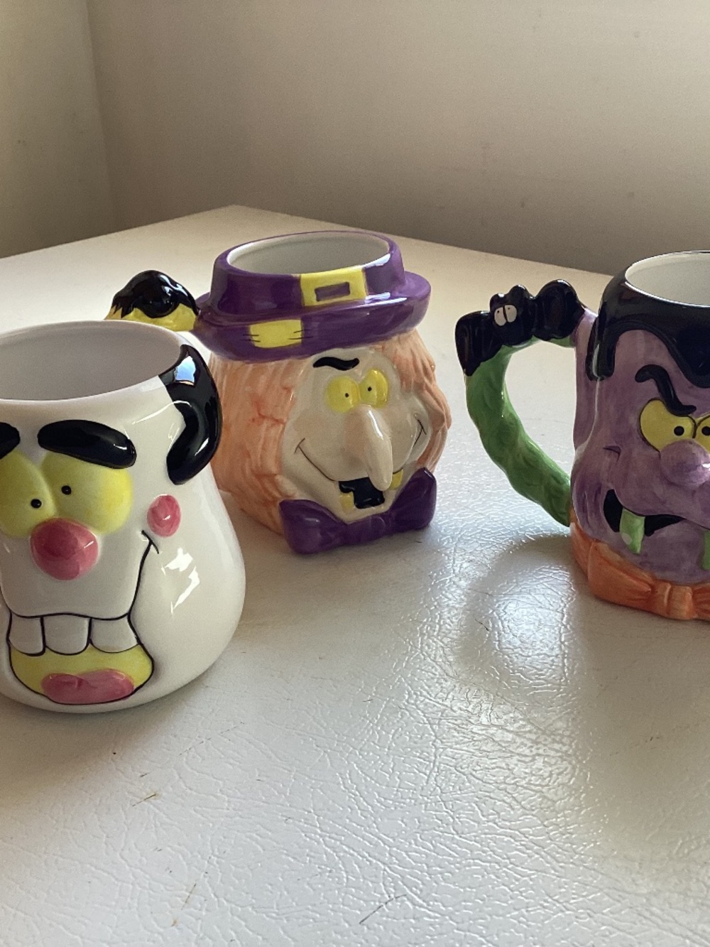 Halloween Themed Mugs 16 oz set of 3